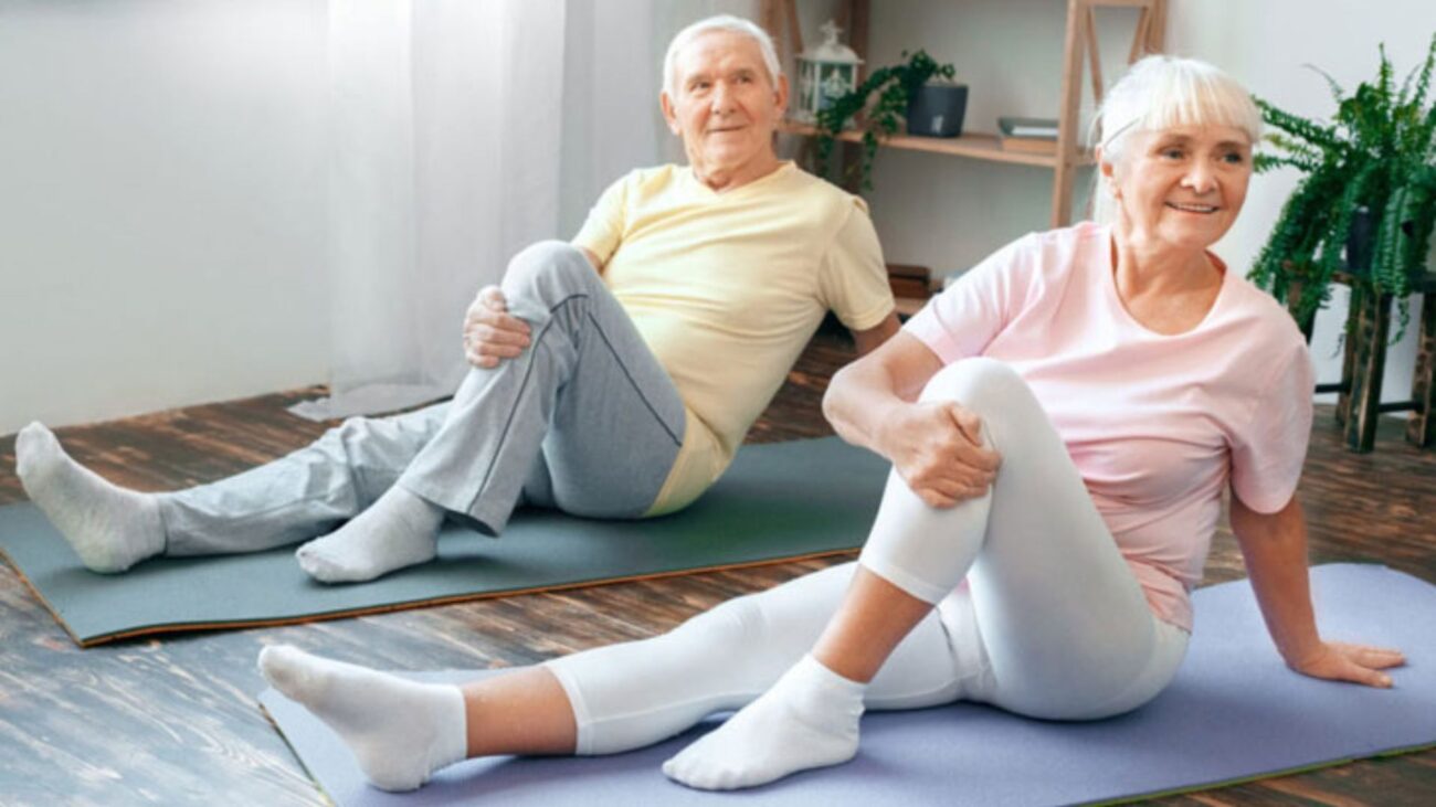 8 Bài Tập Thể Dục Giúp Người Cao Tuổi Tăng Cường Sức Khỏe 7 Bài tập yoga giúp cơ thể trở nên mềm dẻo hơn