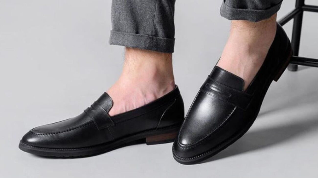 Giày Slip On Là Gì? Top 6 Mẫu Giày Và Cách Phối Cực Thời Trang 13 Giày penny loafer vừa lịch lãm vừa cá tính