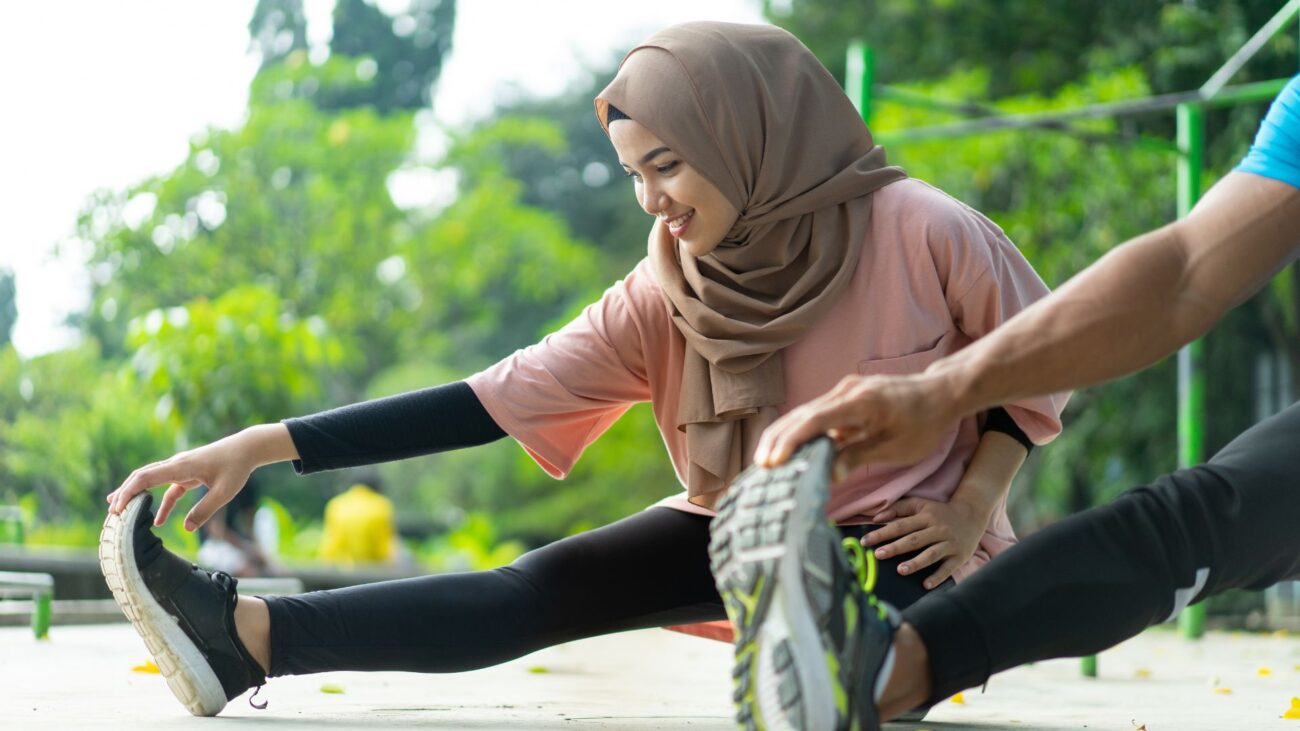 Tại sao phải khởi động trước khi chơi thể thao? Các bài tập khởi động cơ bản